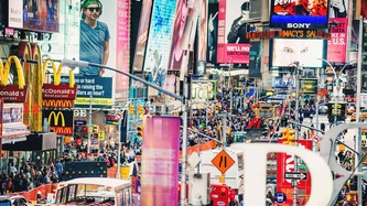 تبلیغات موثر برای جذب مشتری چگونه است؟